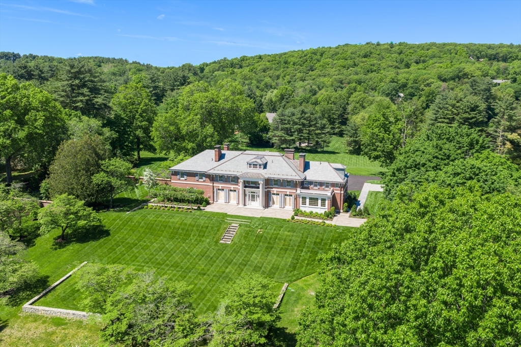 15 Farm Street in Dover