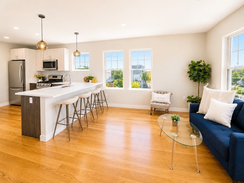 98 Prescott St #2a in Boston