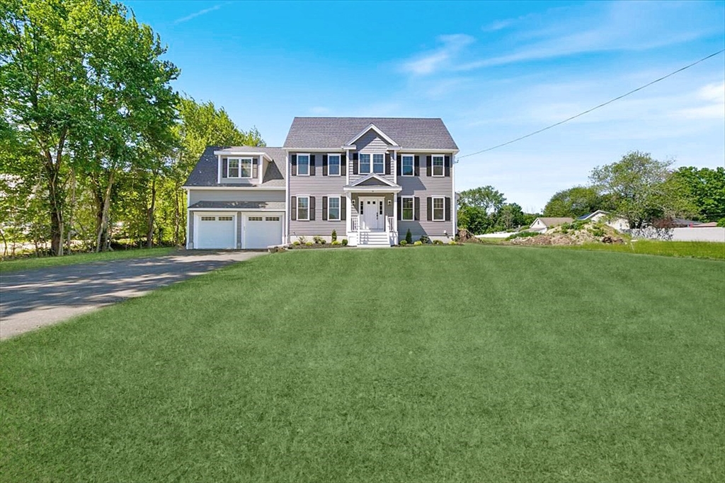 150 Nashua Rd in Dracut