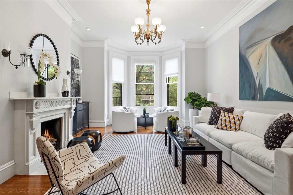 321 Beacon Street in Boston