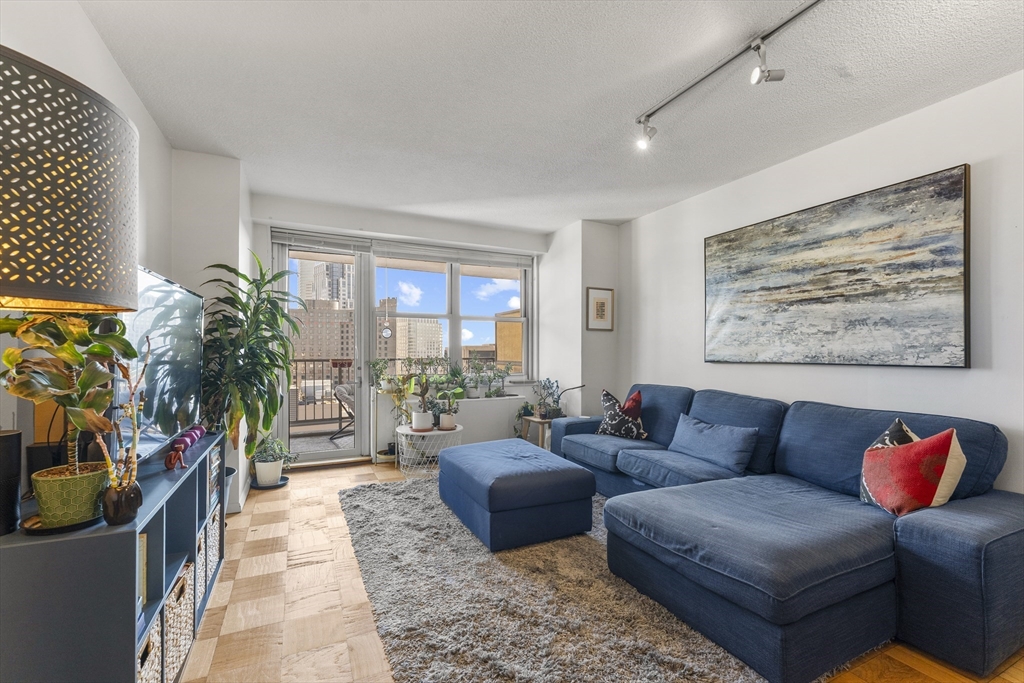 151 Tremont St #19T in Boston