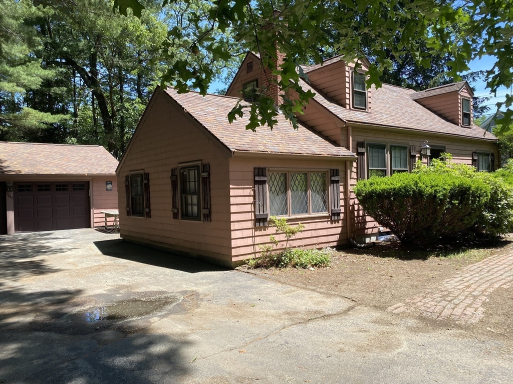 287 High Rock St in Needham