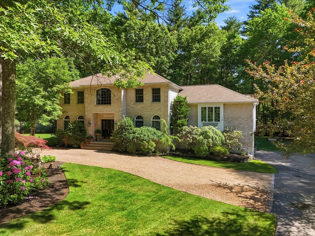 25 Haymeadow Rd in Boxford