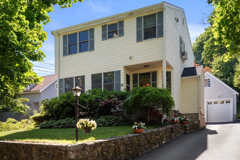 25 Kendall Road in Lexington
