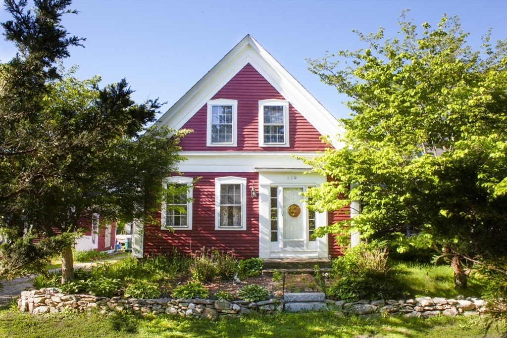 110 Center St in Plympton