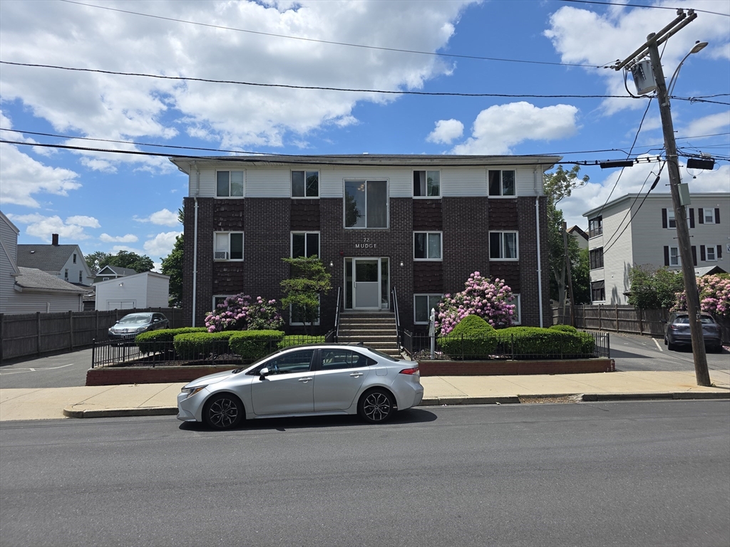 70 Mudge St #19 in Lynn