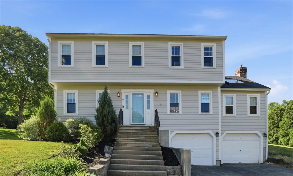 4 Tracy Ann Drive in North Grafton