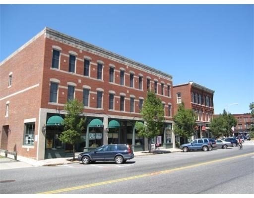21 South Street #22 in Westborough