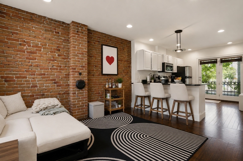 169 K St #1 in Boston