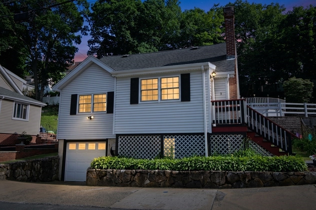 3 Bayrd Terrace in Malden