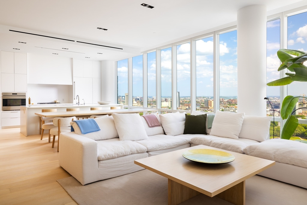 188 Brookline Ave #29B in Boston