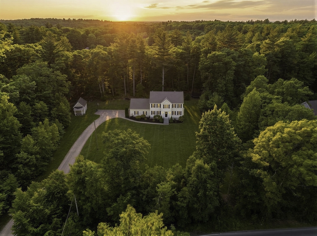 88 Northbridge St in Mendon