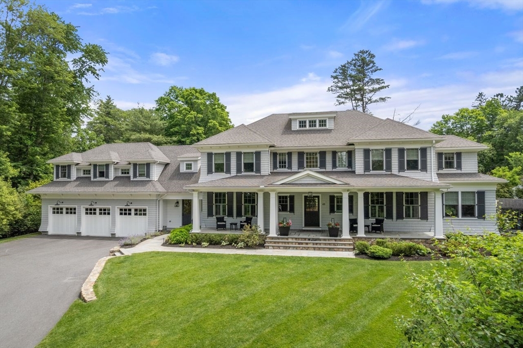 45 Longmeadow Rd in Wellesley