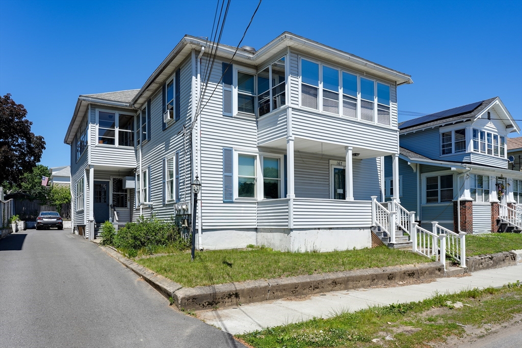 167 Seventh St in Leominster