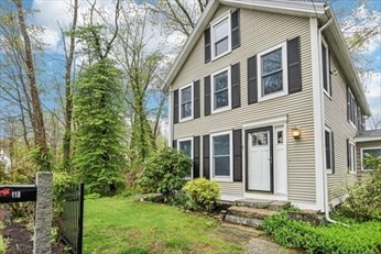 118 River Rd in Merrimac