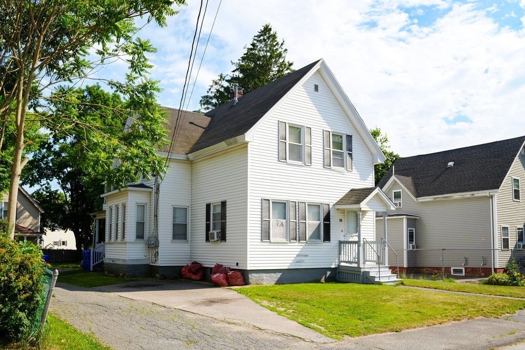 10 State St in Taunton