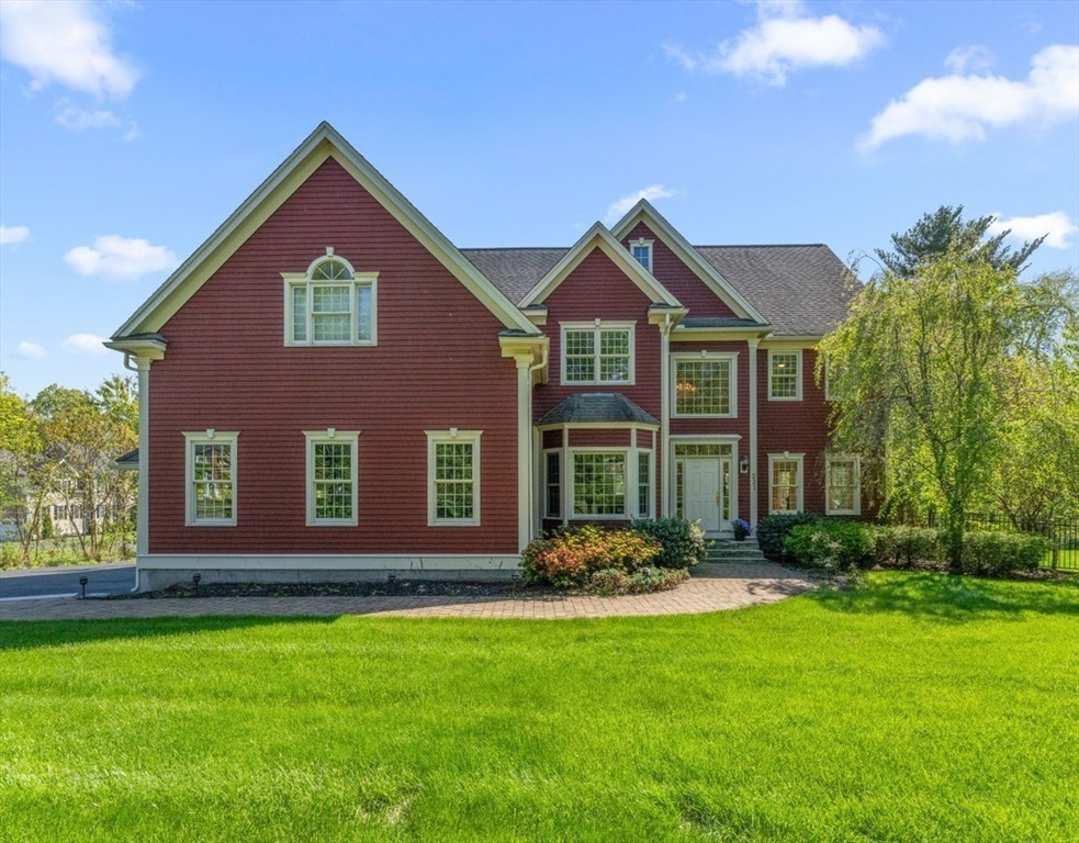 231 Gulf St in Shrewsbury