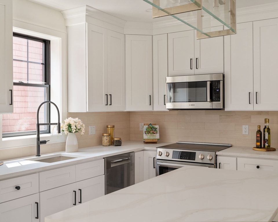 387 Norfolk St #1 in Cambridge
