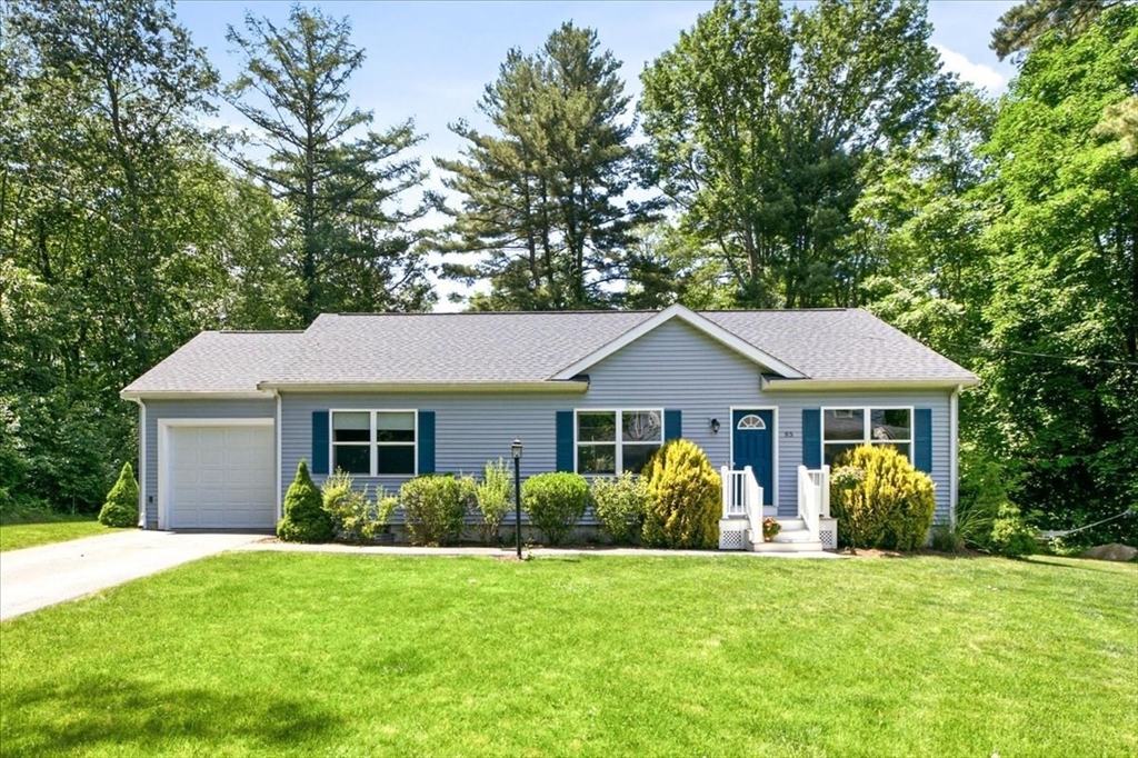85 Lewis Ave #85 in Walpole