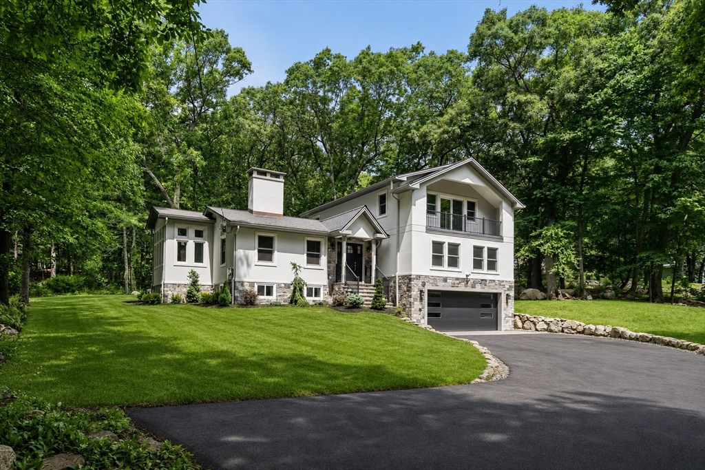 184 Bedford Rd in Lincoln