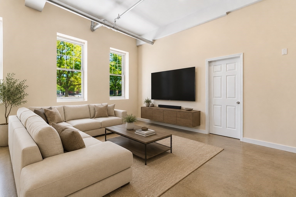 960 Broadway #2 in Chelsea