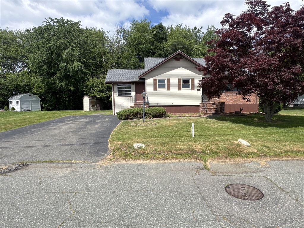 72 Kurland Ave in Brockton