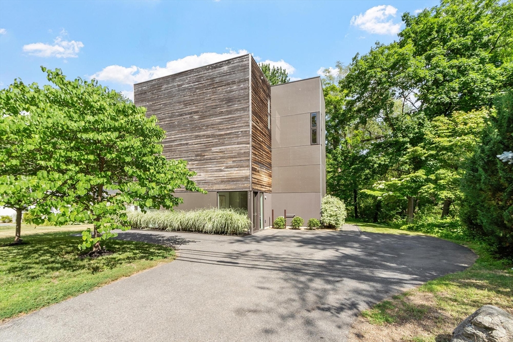 269 Sudbury Rd in Concord