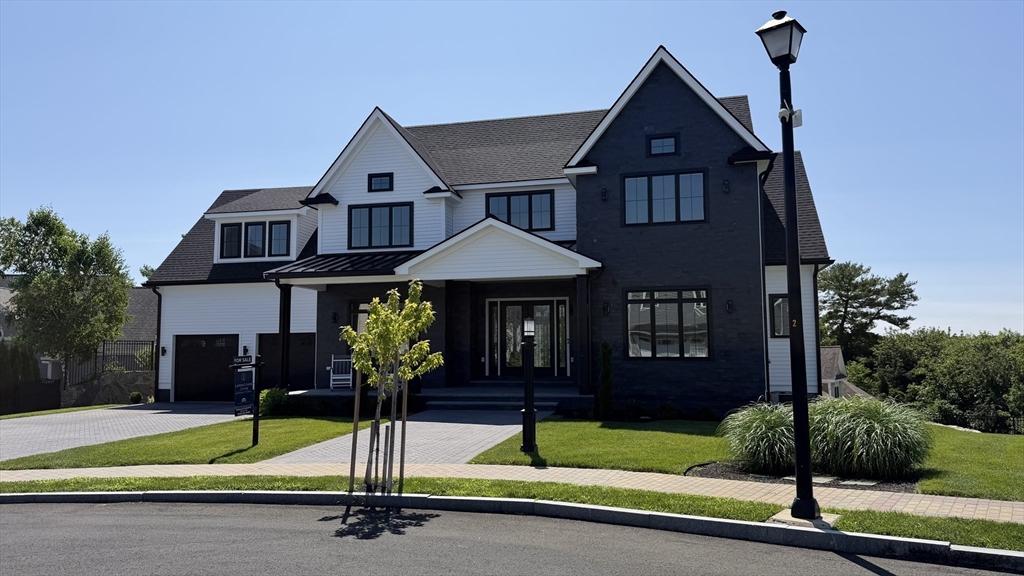 4 Oneil Way in Saugus
