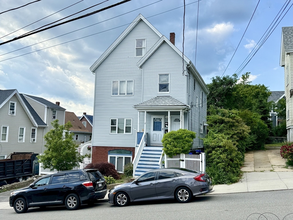 11-11A Barstow St in Malden