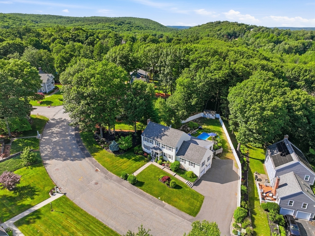 45 Constitution Dr in Leominster