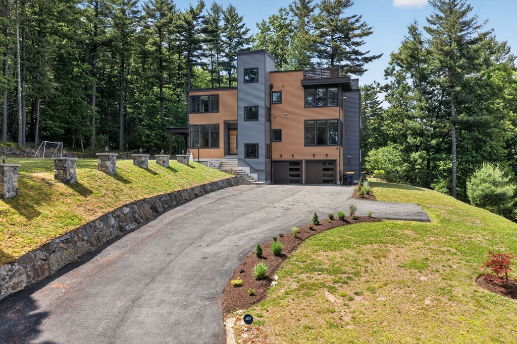 150 Norwood St in Sharon