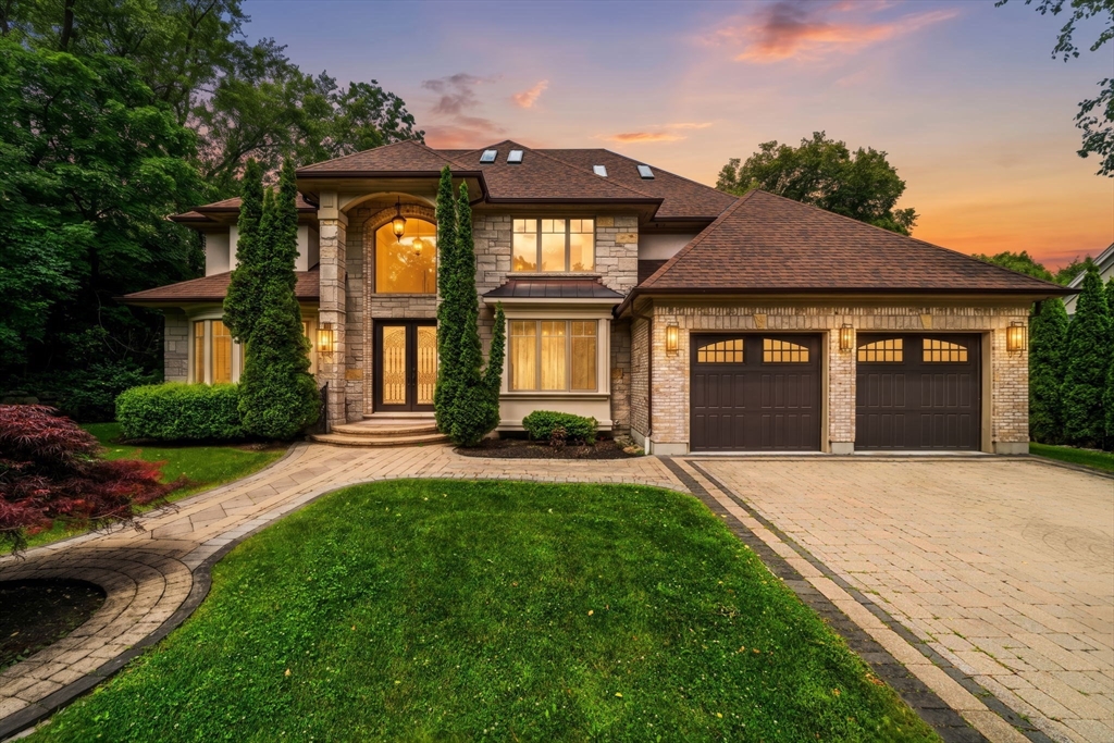 20 Boulder Rd in Newton Center