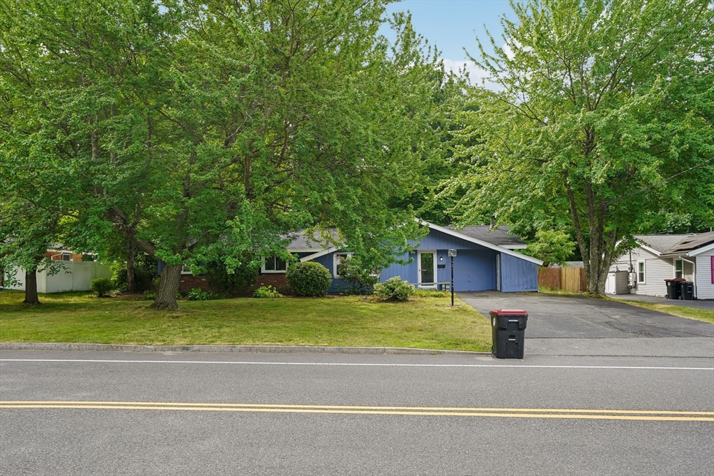 237 Hovenden Ave in Brockton