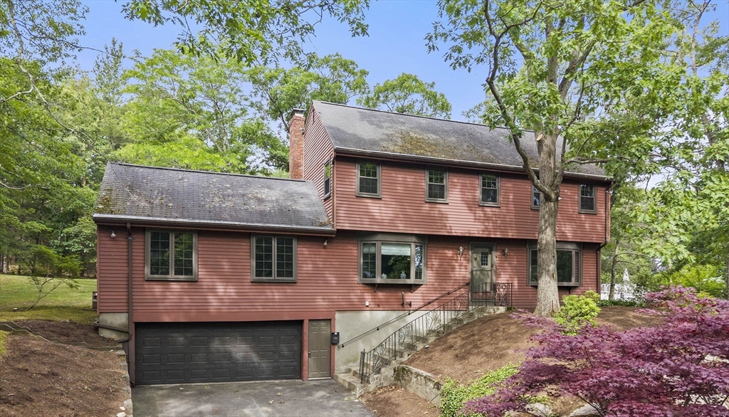 37 Michele Ln in Braintree