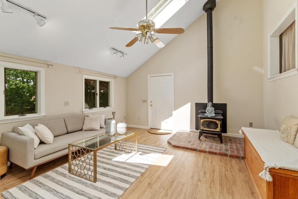 45 Grandview Rd in Arlington