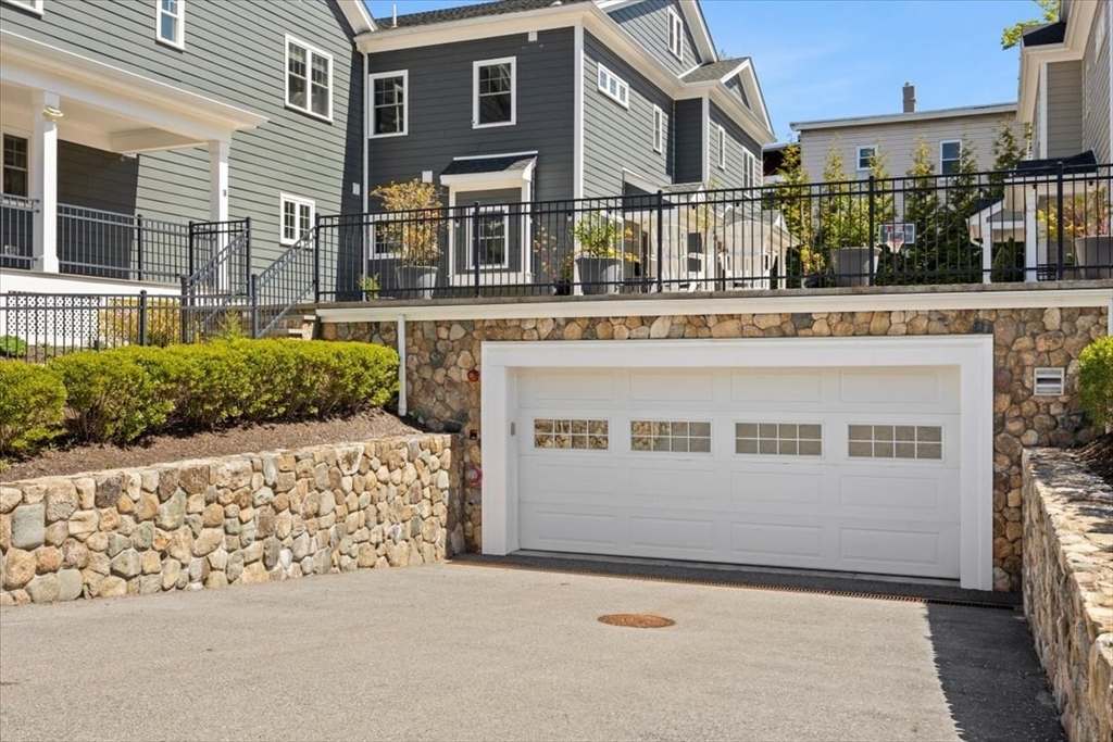 16-26 Dalby St #3 in Newton