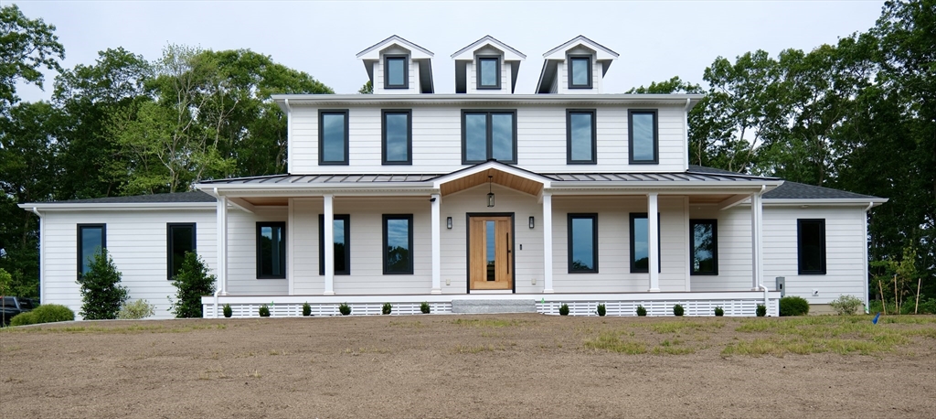 30 Starr Ln in Rehoboth
