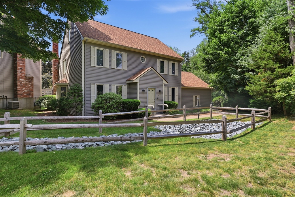 18 Copperwood Dr #18 in Stoughton