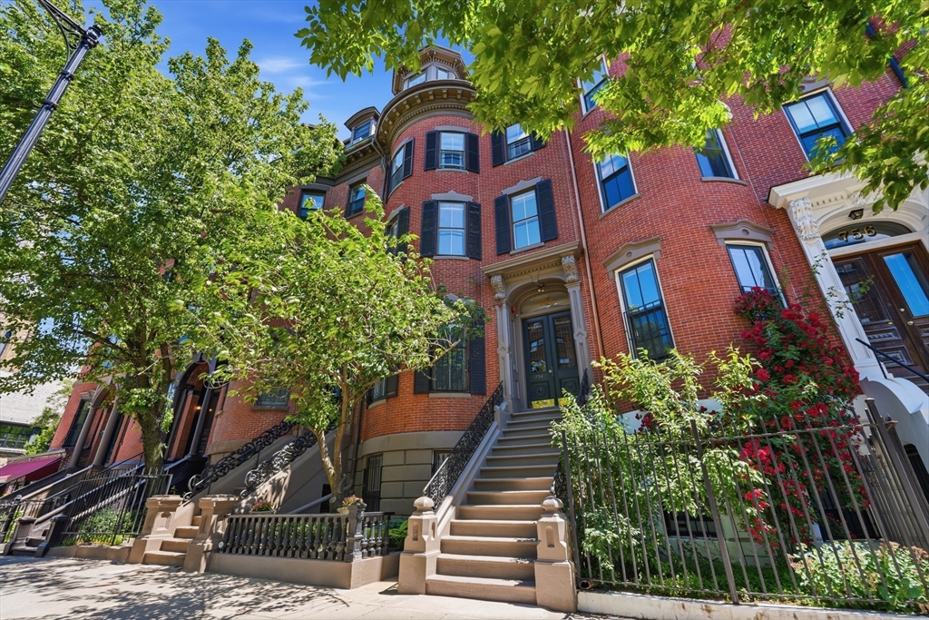 754 Tremont St #4 in Boston