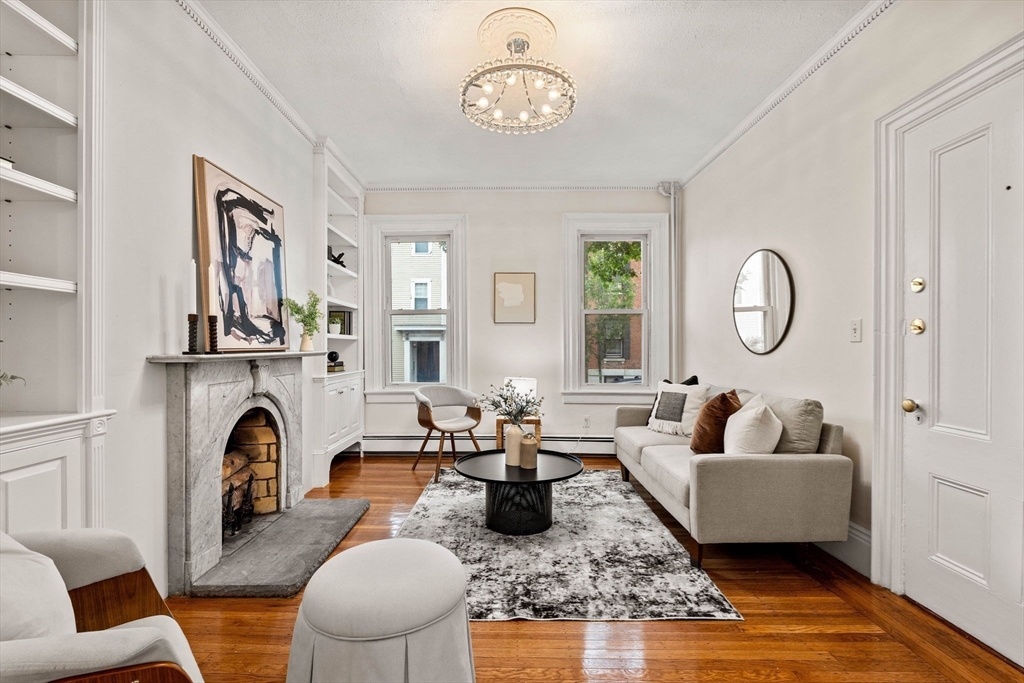 273 Bunker Hill St #1 in Charlestown