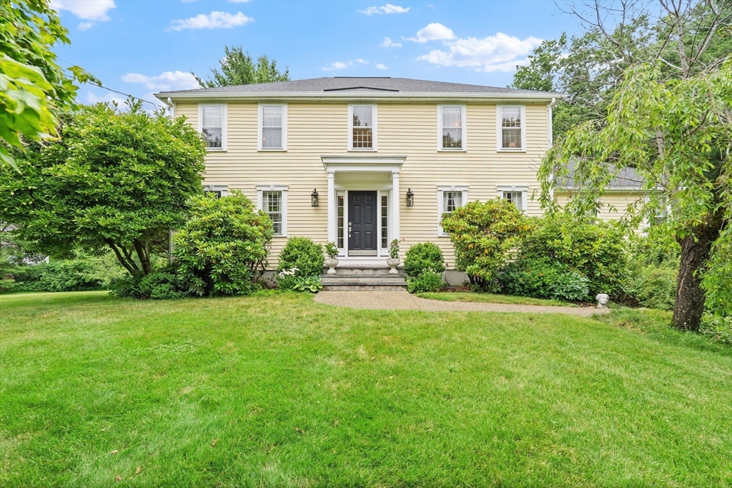 821 Concord Road in Sudbury