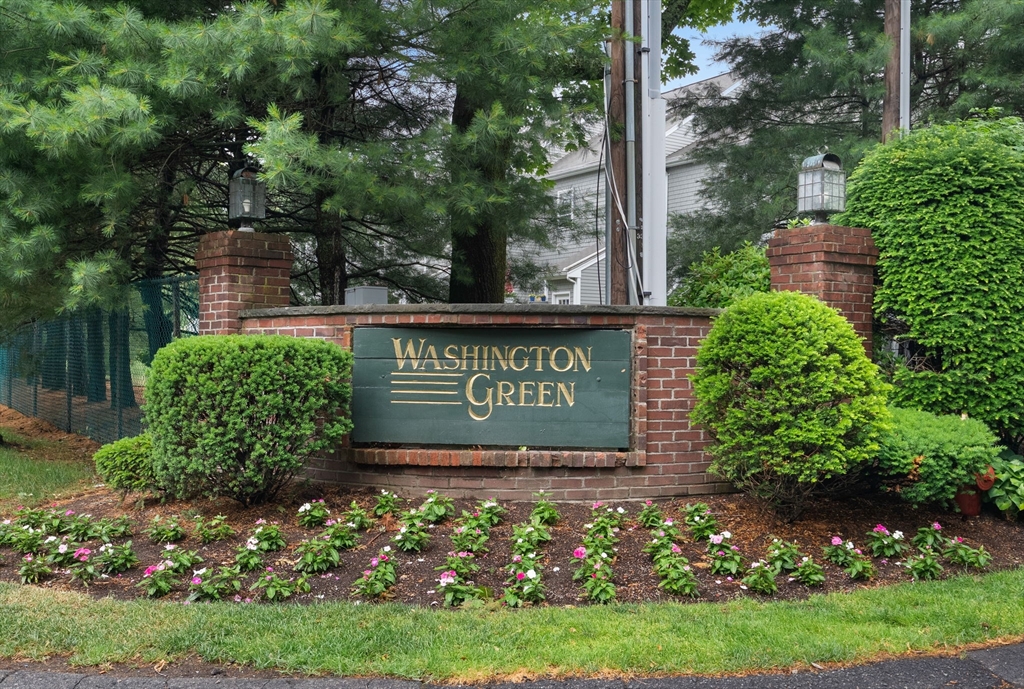 34 Washington Grn #6 in East Walpole