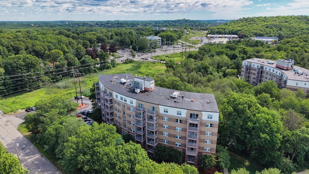 269 Cambridge Rd #608 in Woburn