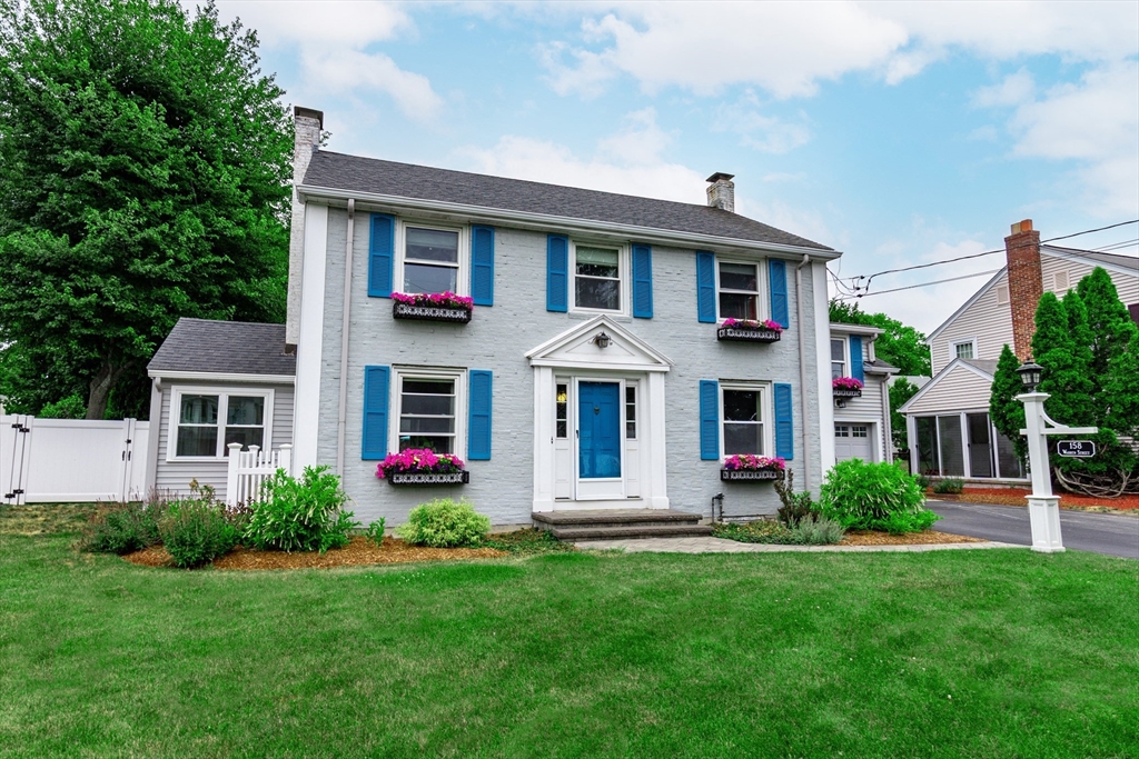 158 Warren Street in Waltham