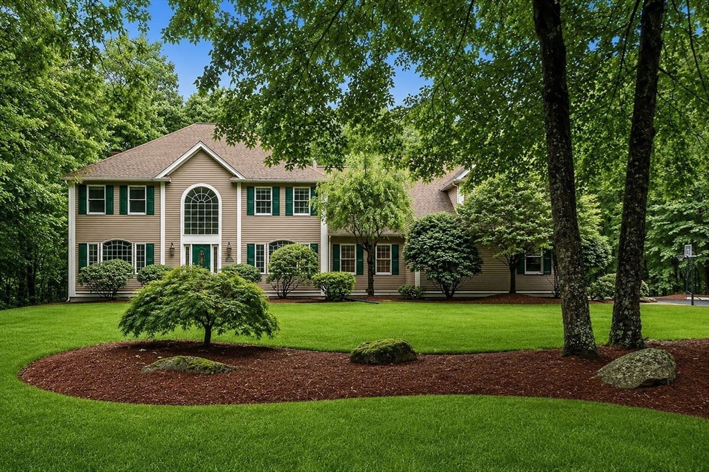 6 Old Harry Rd in Southborough