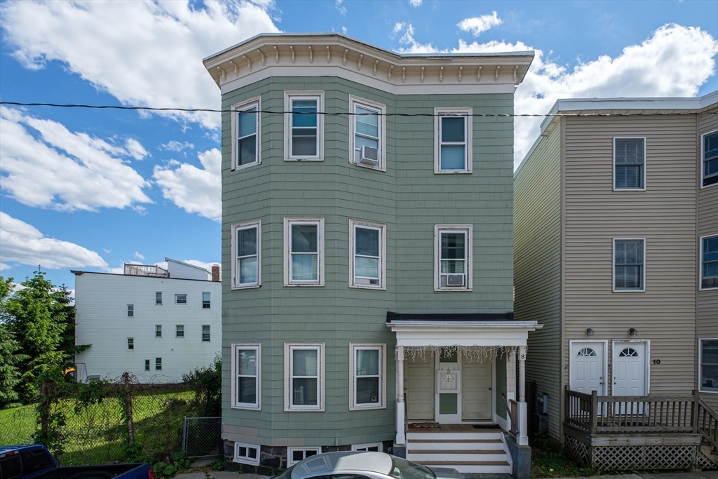 8 Roach St in Dorchester