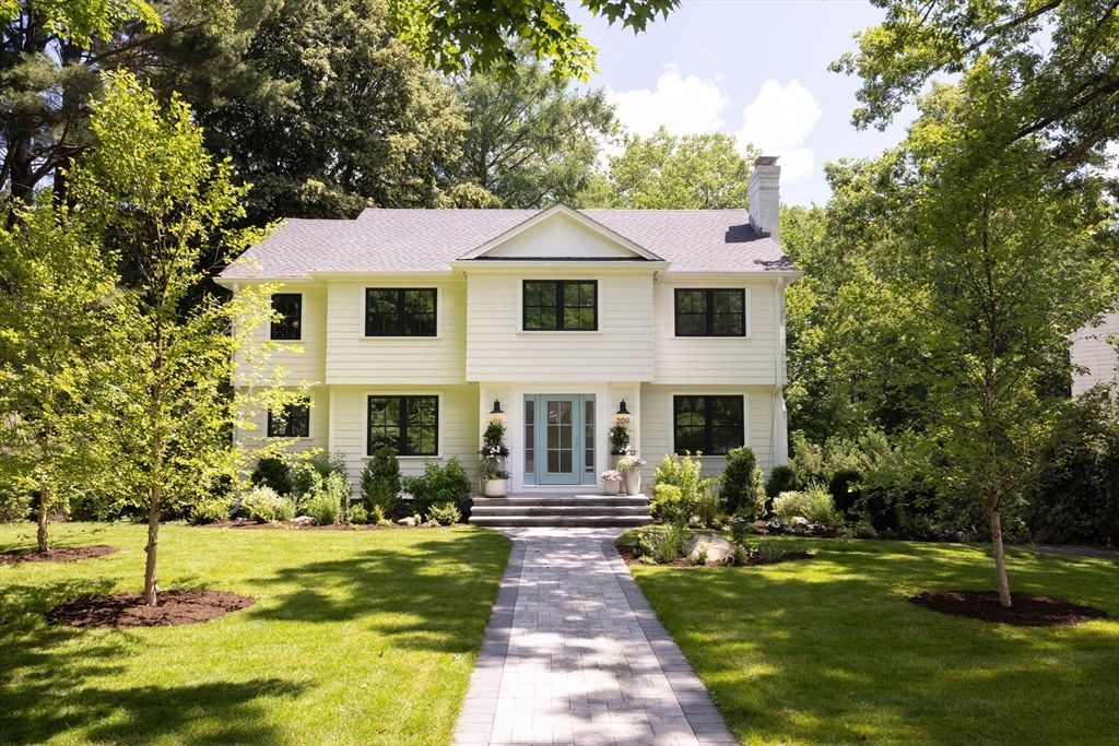 209 Bristol Rd in Wellesley Hills