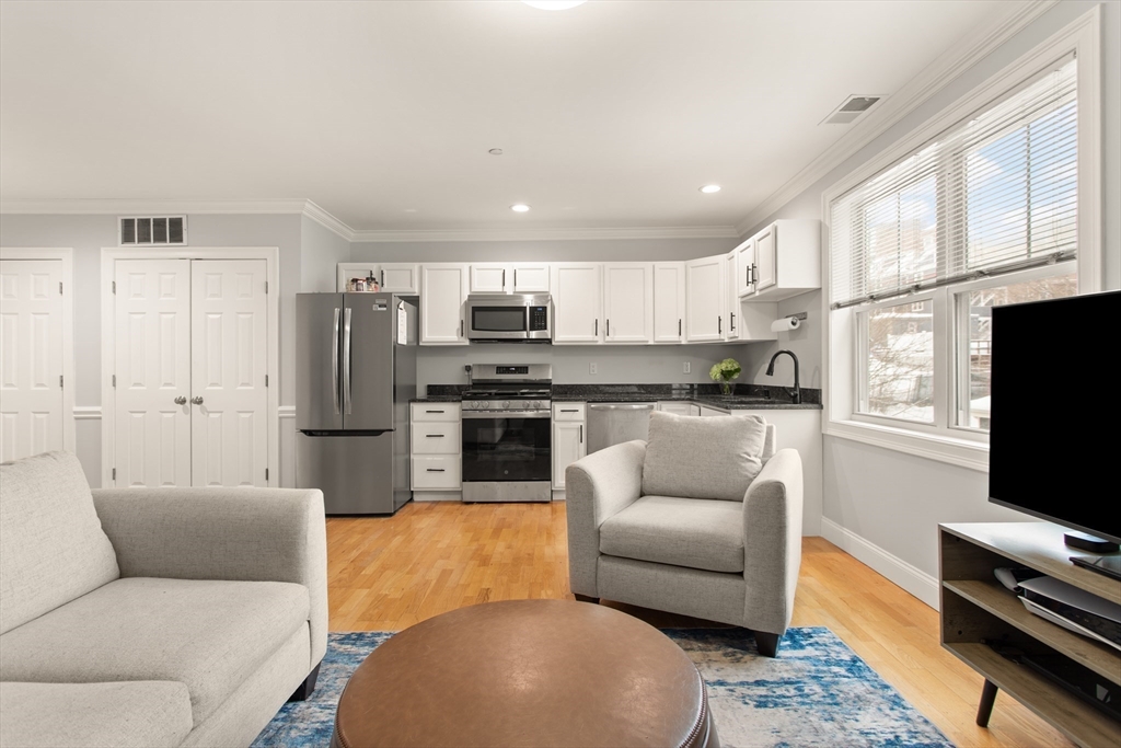 40 Hancock St #10 in Dorchester