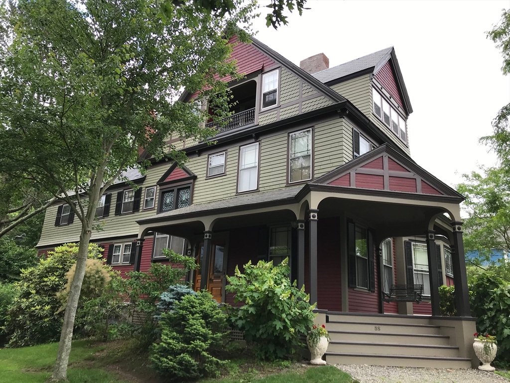 58 Summer St in Taunton