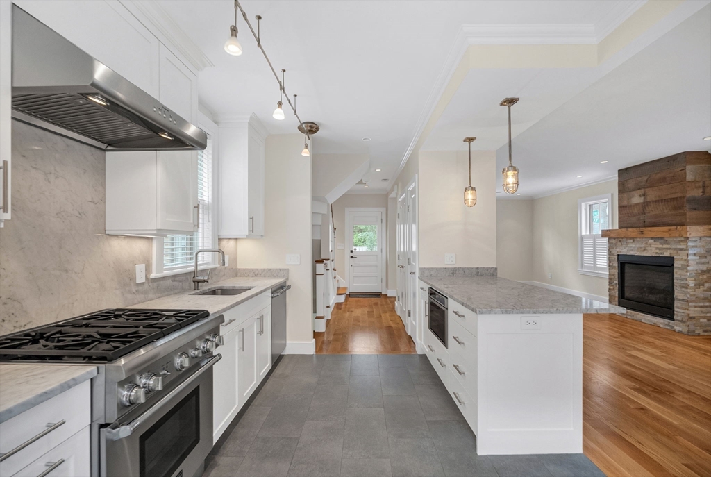 2 Kenway St in Cambridge